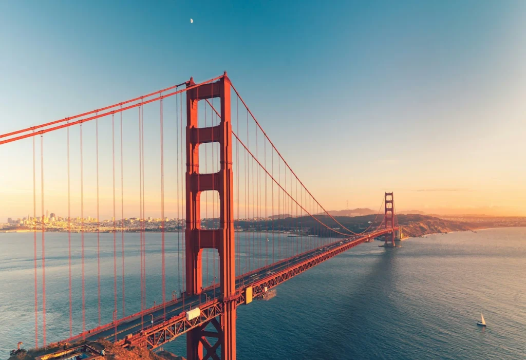 Golden gate bridge sunset view